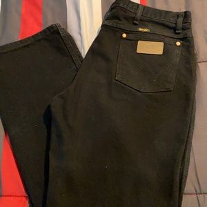 Men’s black Wrangler jeans size 35/32